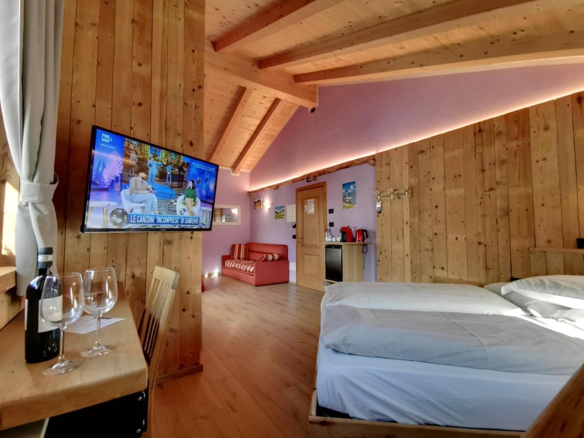 Agriturismo La Poina Livigno Exterior foto
