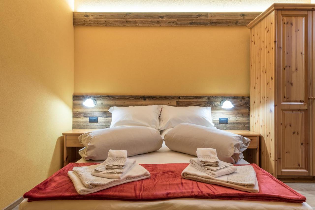 Agriturismo La Poina Livigno Exterior foto
